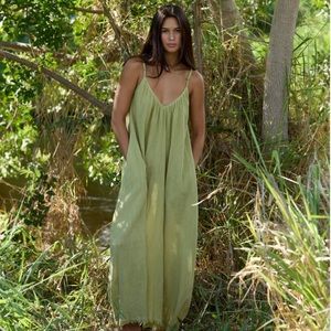 Gillia Sonja Maxi Dress in Wasabi Size P